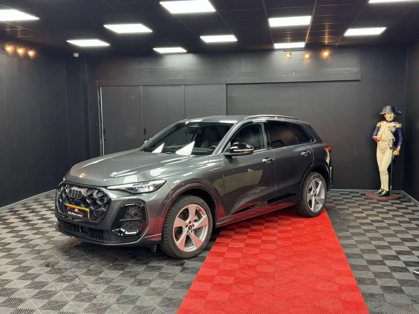 Audi Q5 Q5 2TFSI 204CV QUATTRO S-LINE Gris - 2