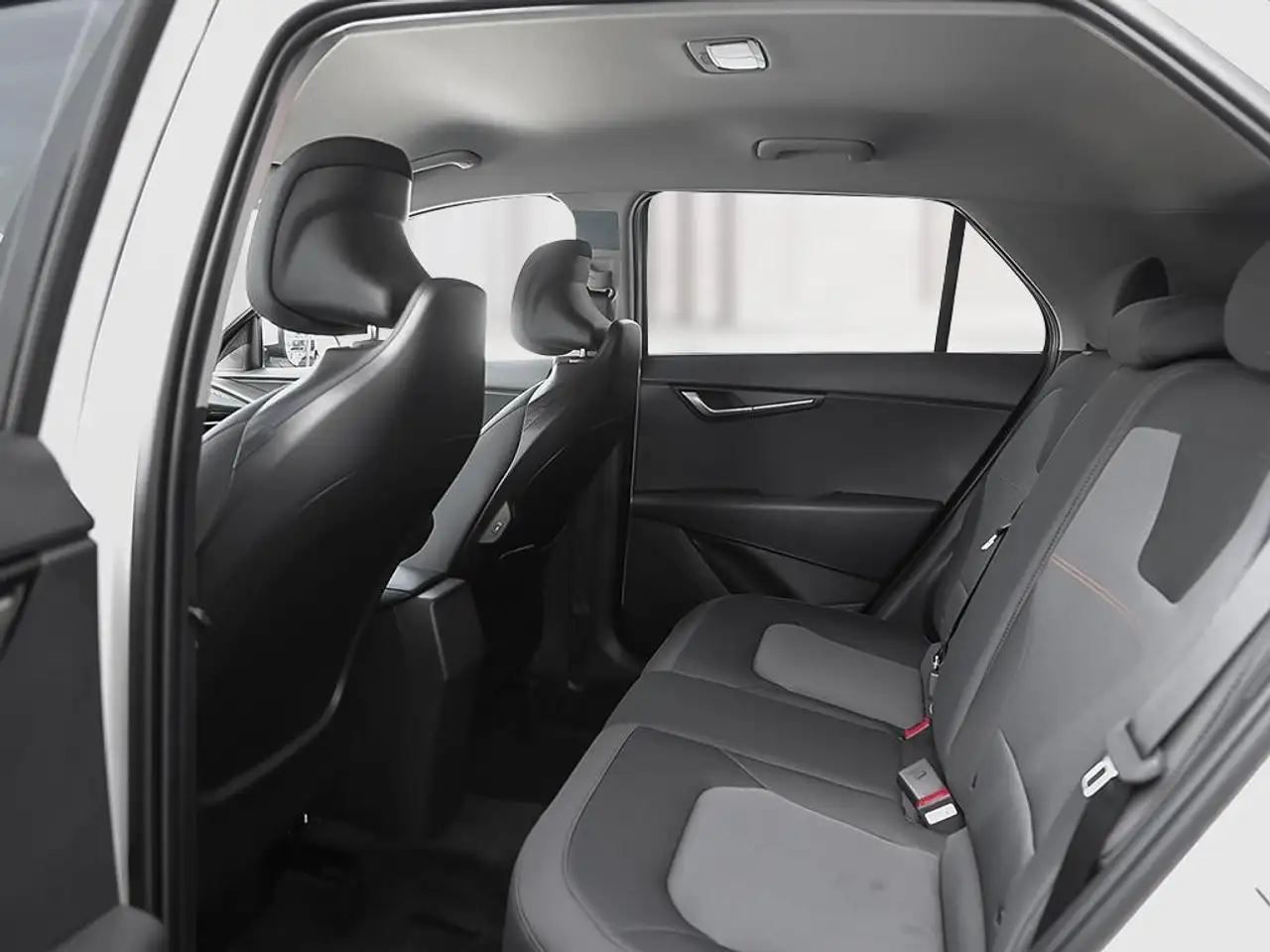 Kia Niro снимка Kia Niro