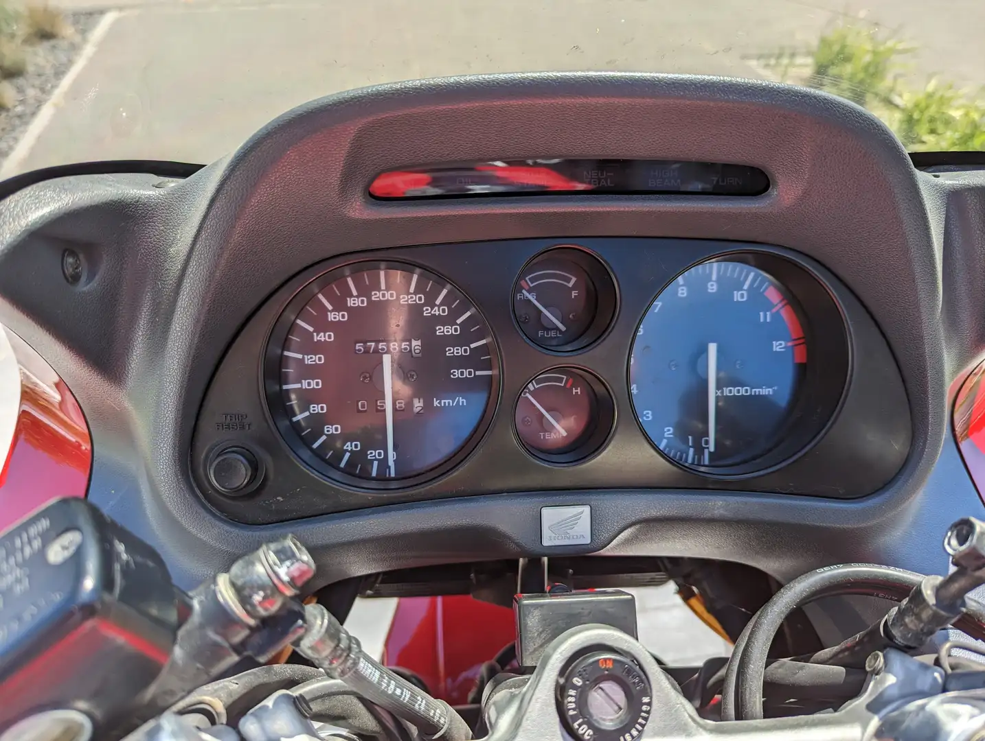Honda CBR 1000 F Piros - 2