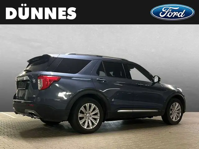 Ford Explorer view 2