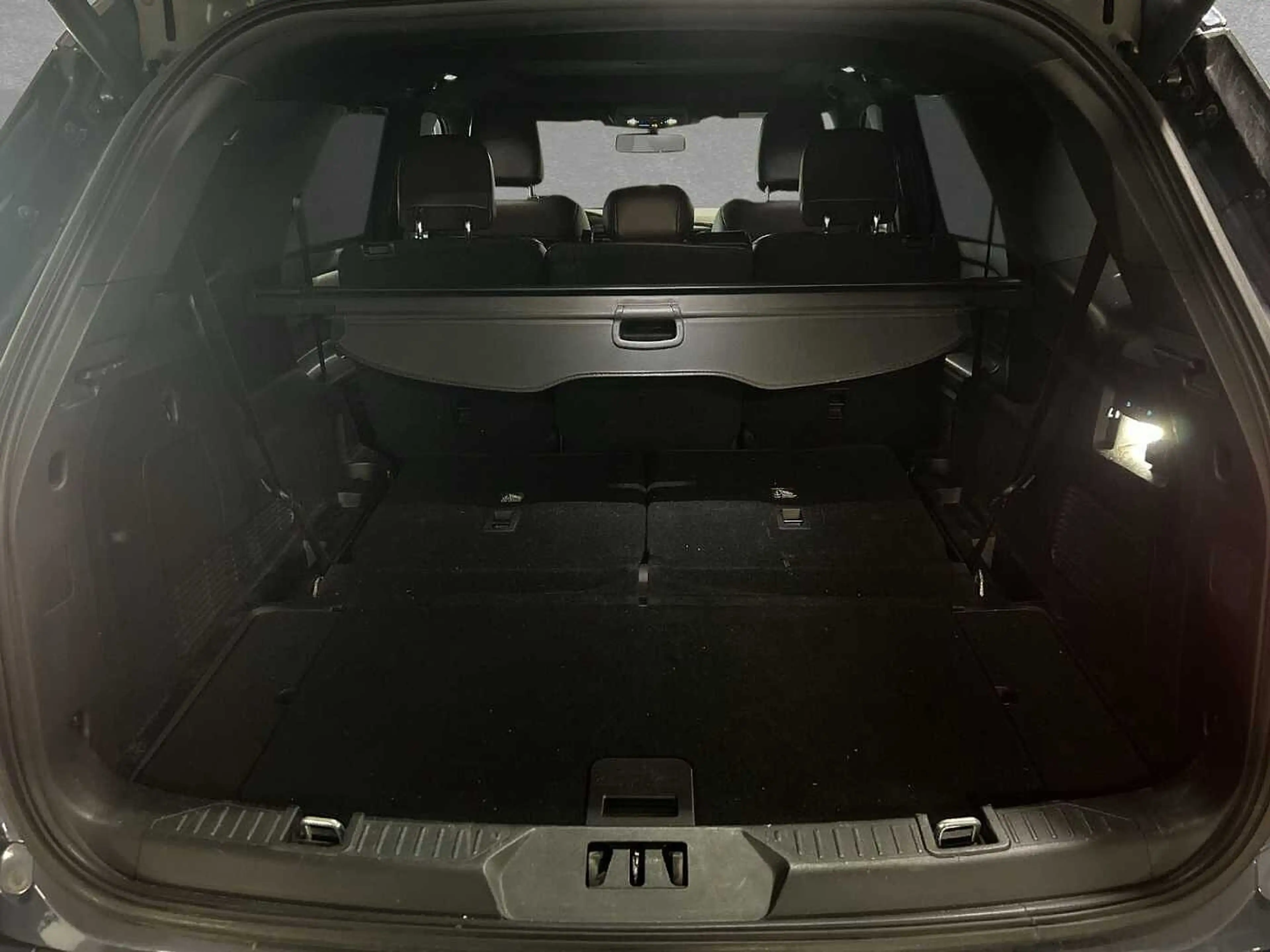 Ford Explorer EcoBoost Plug-in Hybrid PLATINUM — photo 10