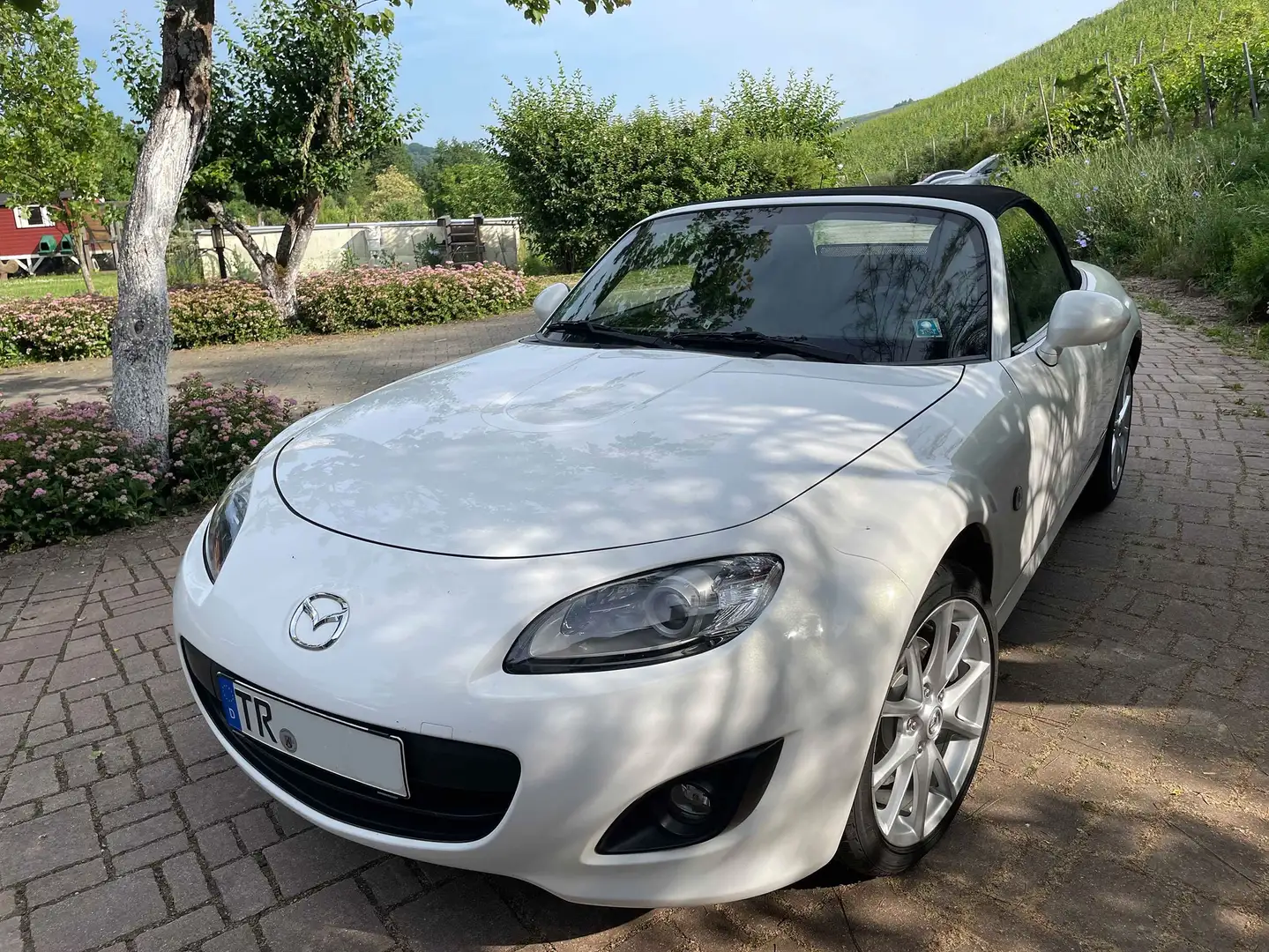 Mazda MX-5 MX-5 2.0 MZR Center-Line, 160 PS, Bose-Anlage Bílá - 1