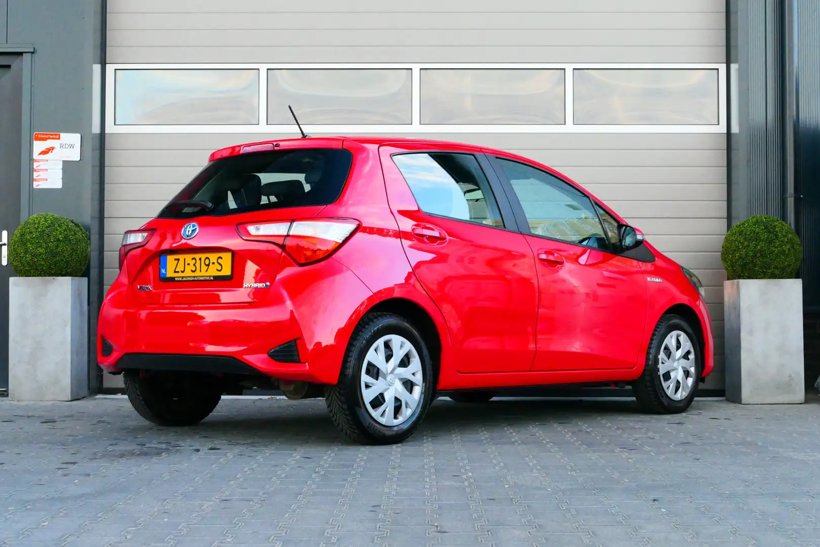 Toyota Yaris 1.5 Hybrid Active |Camera|Clima! Rood - 2