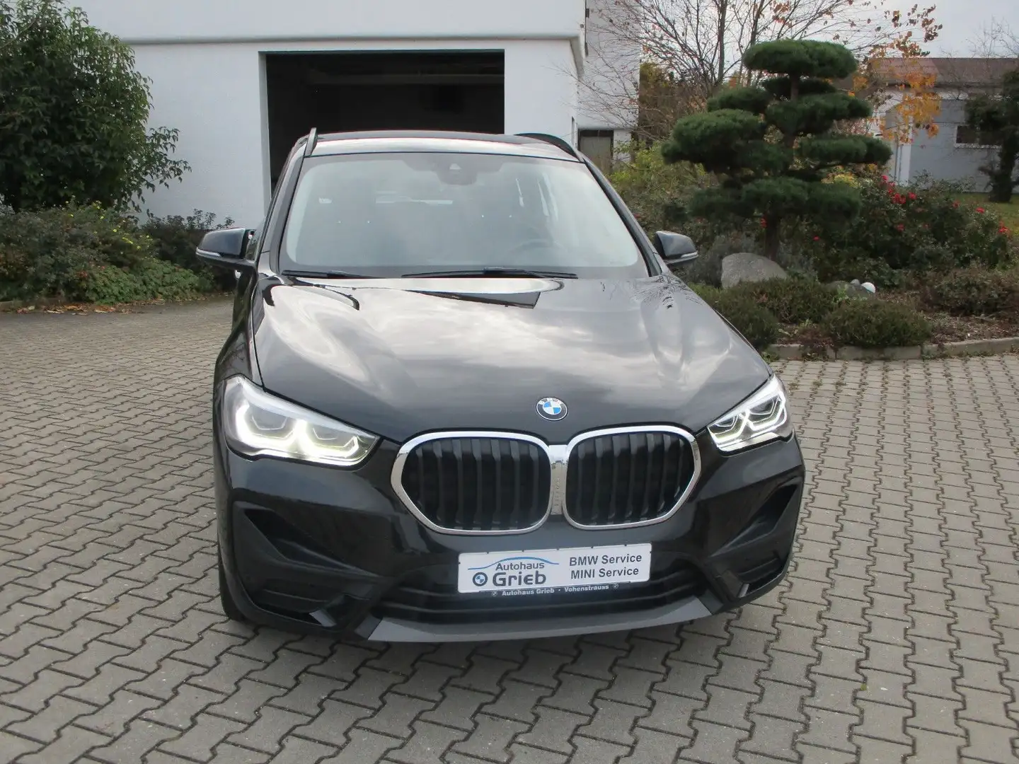 BMW X1 sDrive 18 d Advantage AHK LED Kamera Noir - 2
