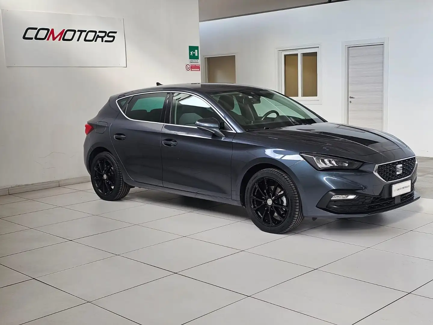 SEAT Leon Leon 1.0 TSI 110 CV Business Gris - 2