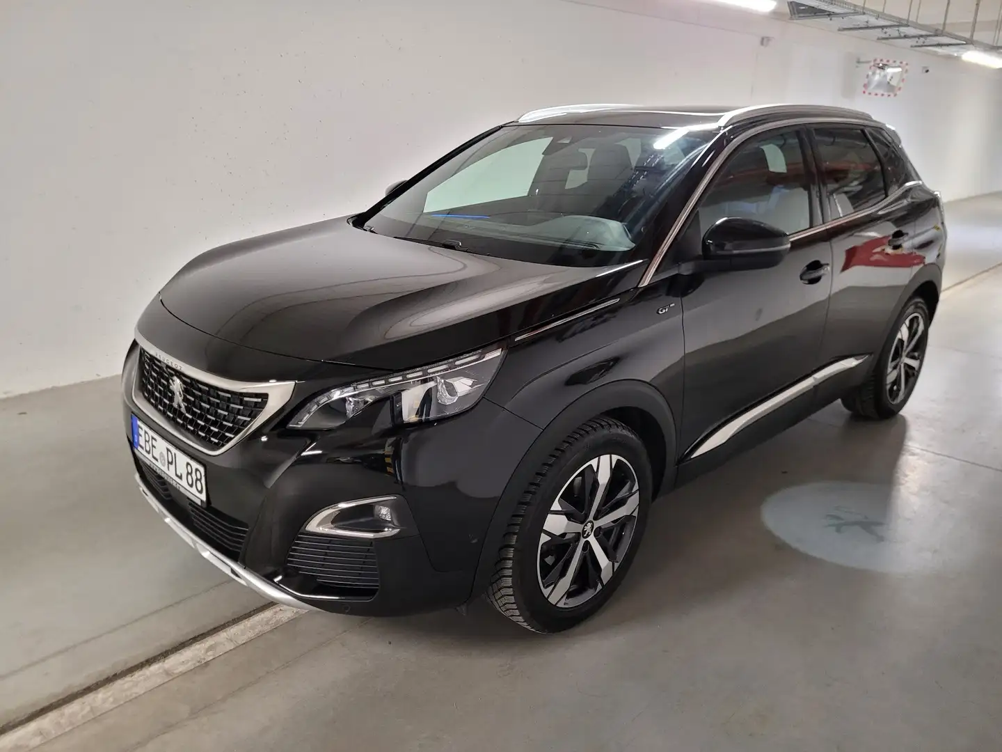 Peugeot 3008 BlueHDi 180 Stop & Start EAT8 GT Siyah - 1