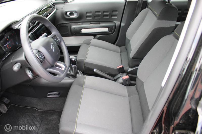 Citroen C3 1.2 PureTech Feel, Pdc, Full Led verlichting, Navi — photo 6
