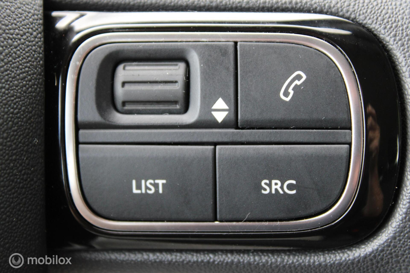 Citroen C3 1.2 PureTech Feel, Pdc, Full Led verlichting, Navi — photo 20
