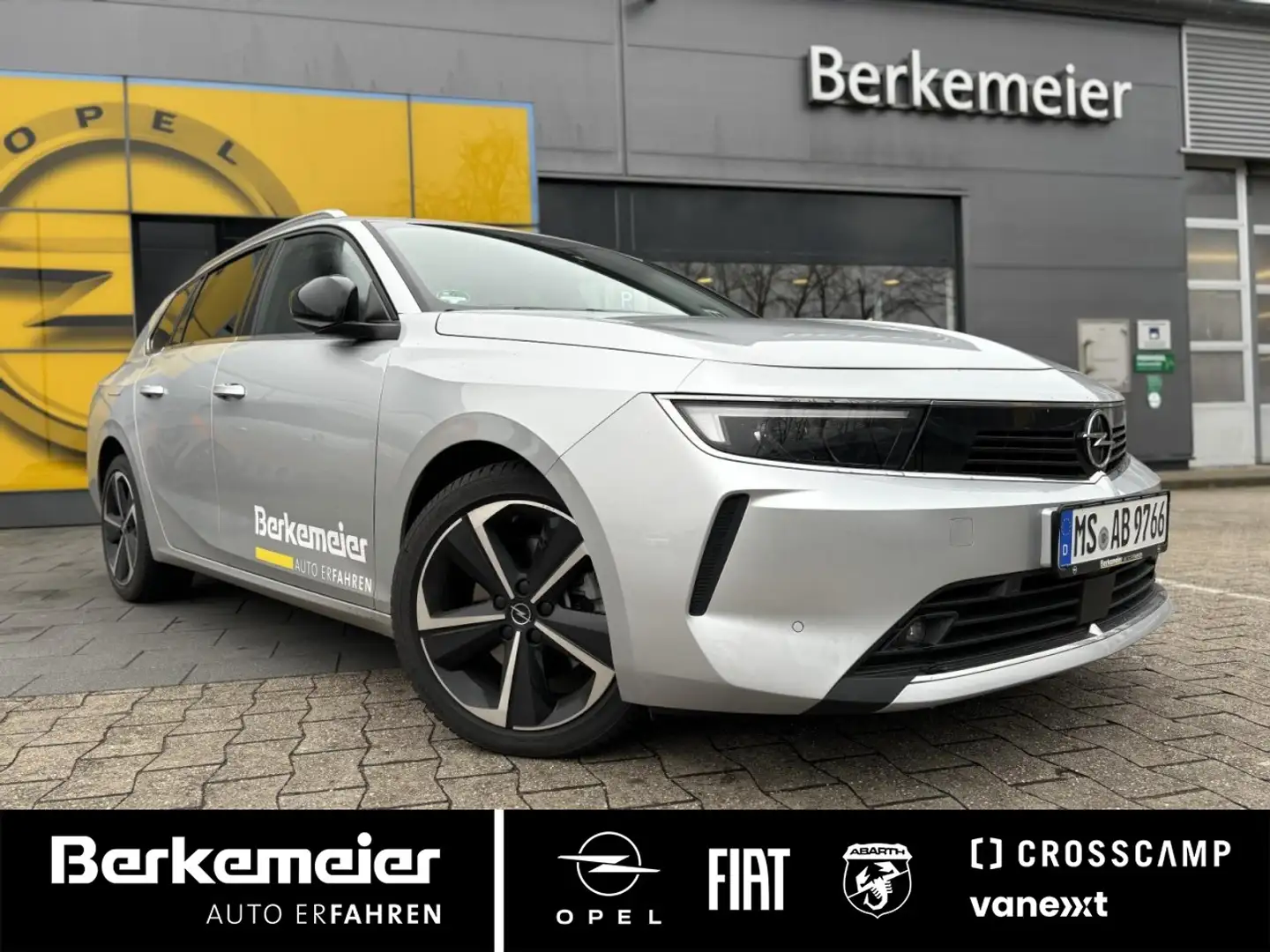 Opel Astra ST Elegance **LED/Navigation/Sitzheizung** Silber - 1