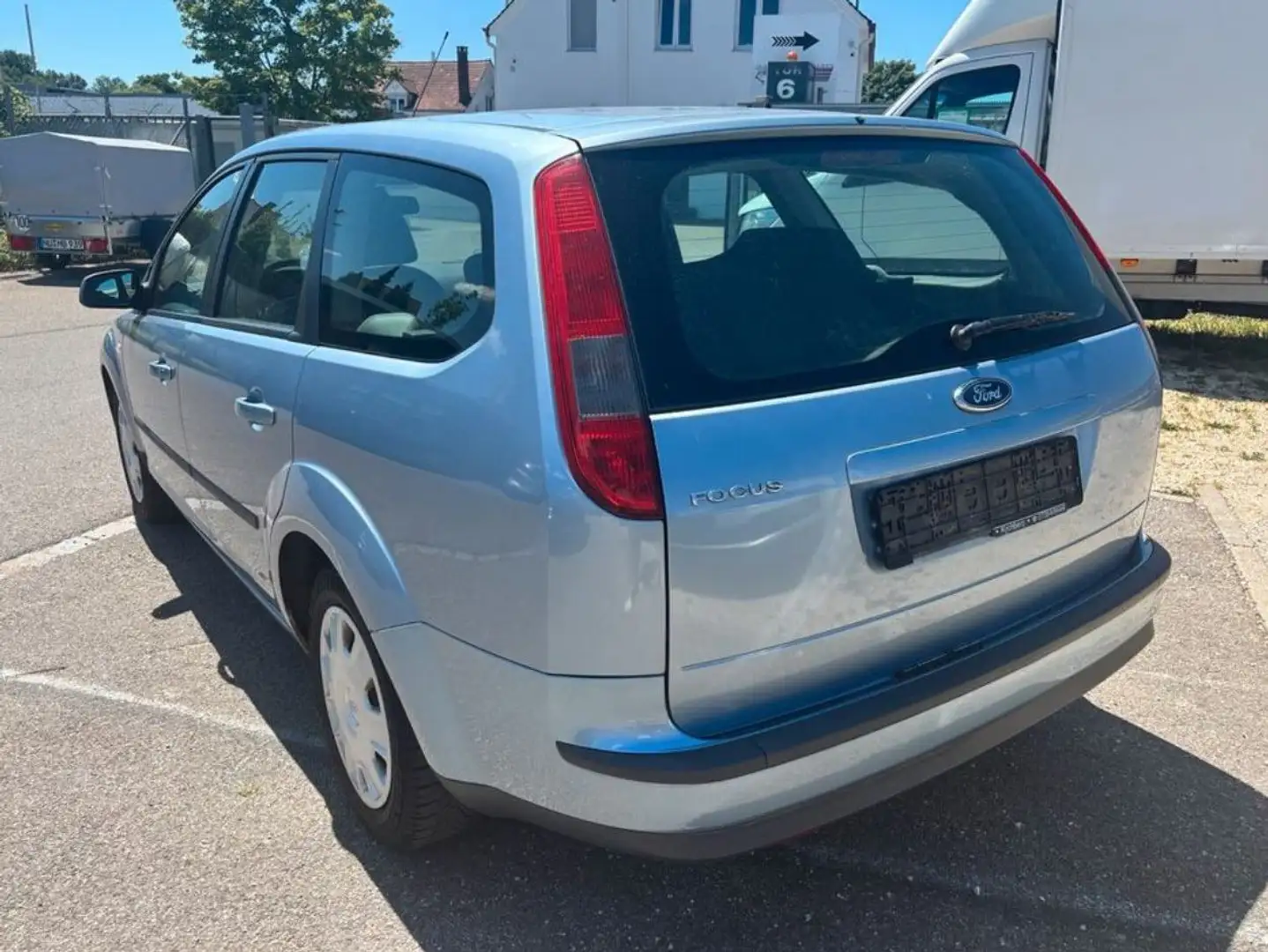 Ford Focus Focus Turnier 1.8 Style - 2