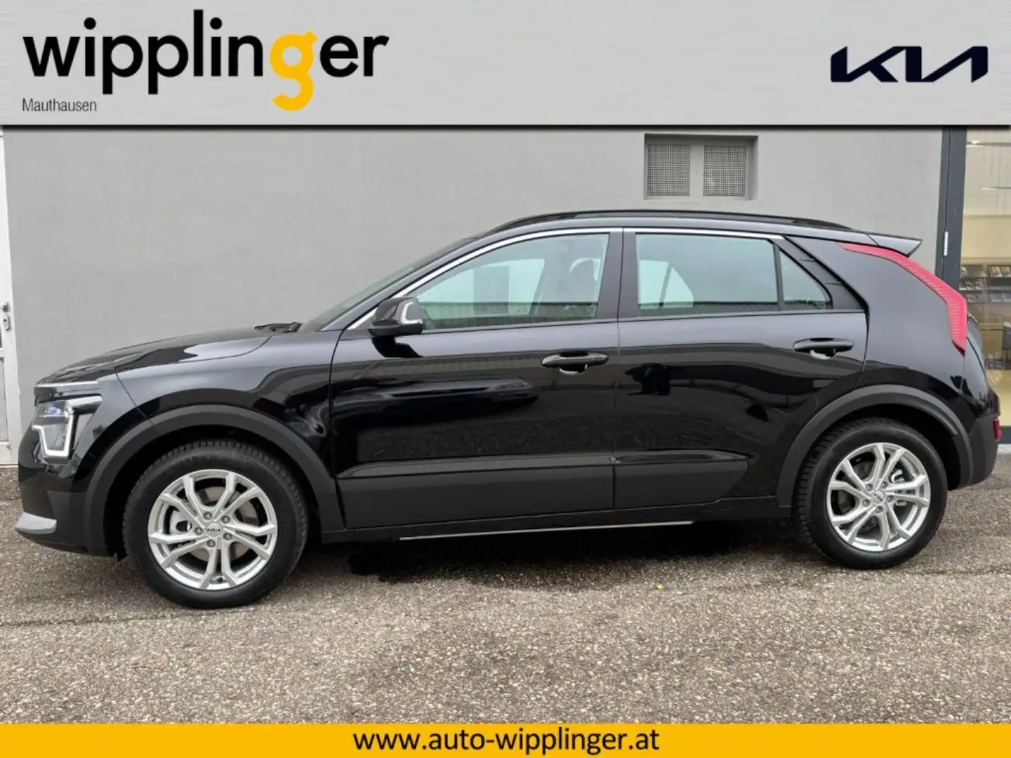 Kia e-Niro NIROEV/SILBER/E-MOTOR/64,8KWH/AT/204/CR LP.: € 45.590,00 Fekete - 2