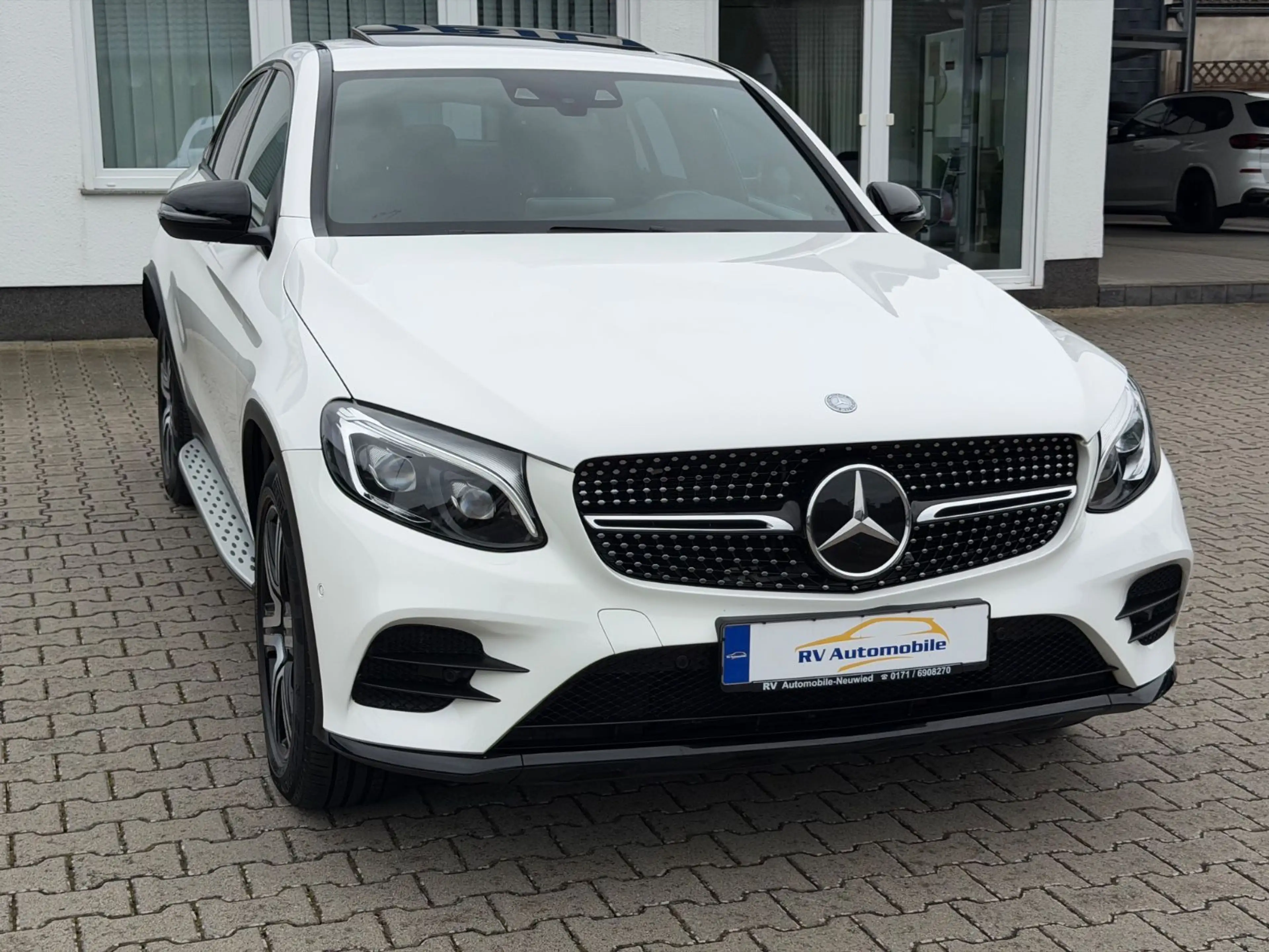 Mercedes-Benz GLC 250 d 4Matic Coupe |LED|KAMERA|AMG| — photo 4