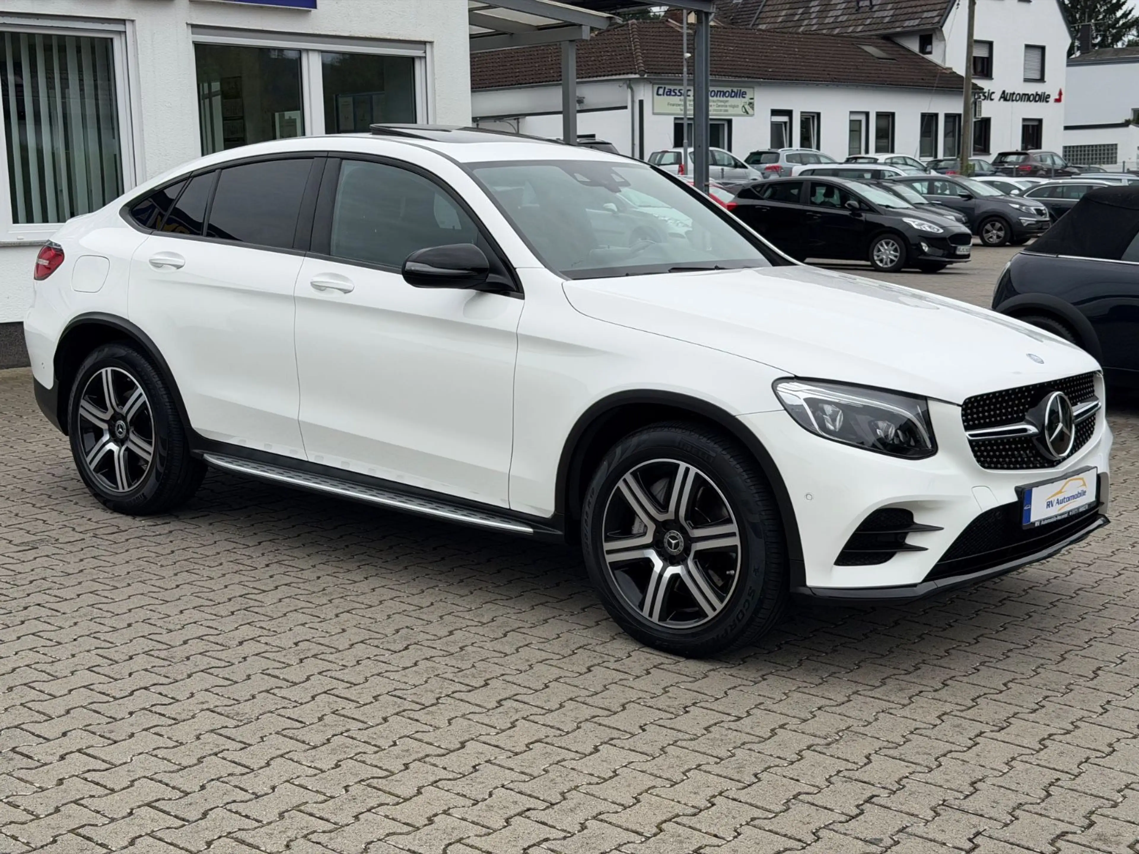 Mercedes-Benz GLC 250 d 4Matic Coupe |LED|KAMERA|AMG| — photo 11