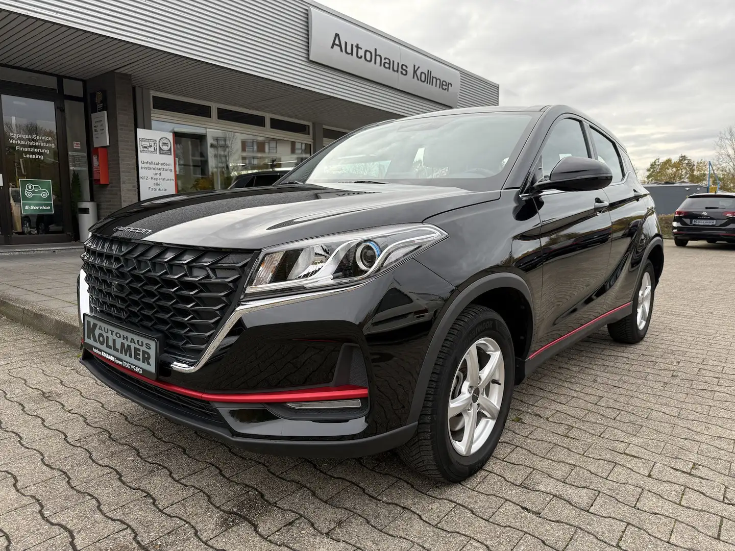 DFSK Fengon 500 Automatik*Leder*Navi*Rückfahrkamera Schwarz - 2