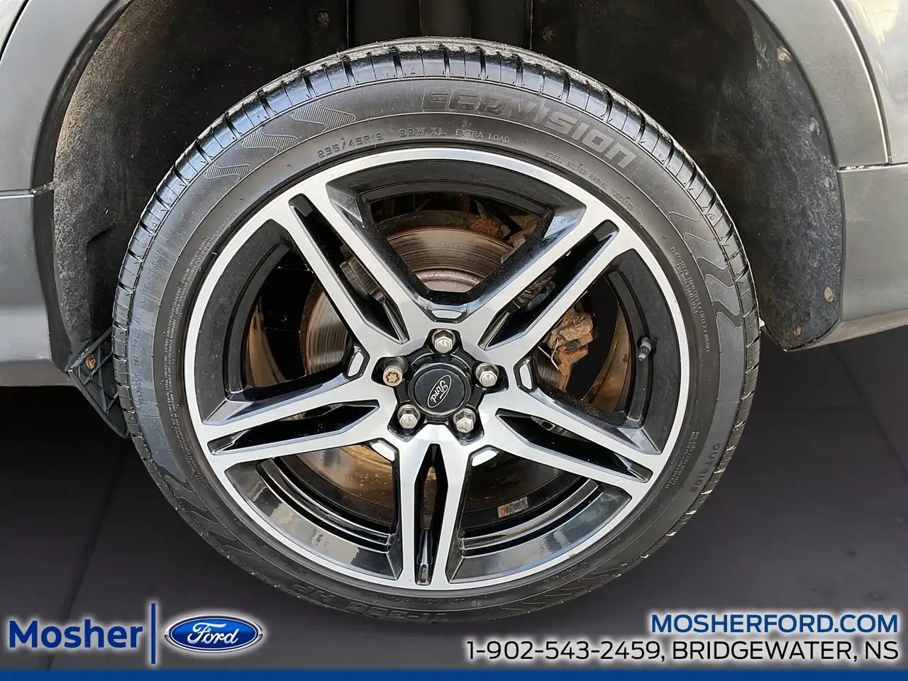 Ford Escape снимка Ford Escape