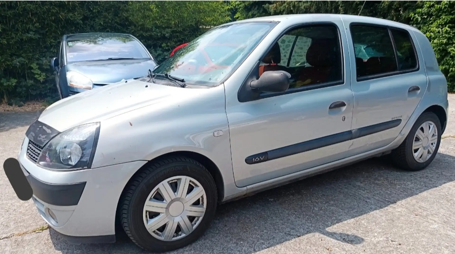 Renault Clio Clio 1.2i 16V Authentique Gris - 1