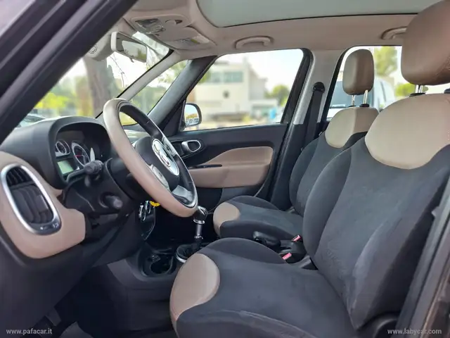 Fiat 500l view 8