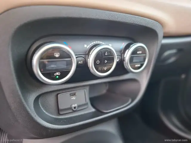 Fiat 500l view 15