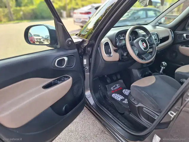 Fiat 500l view 7