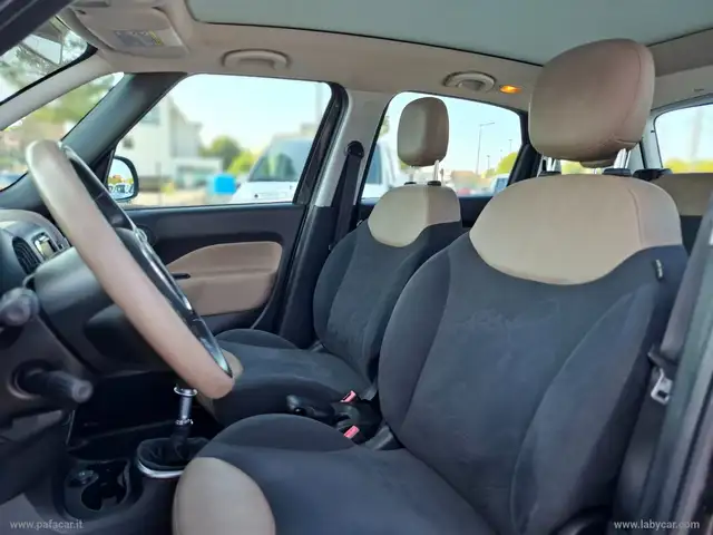 Fiat 500l view 9