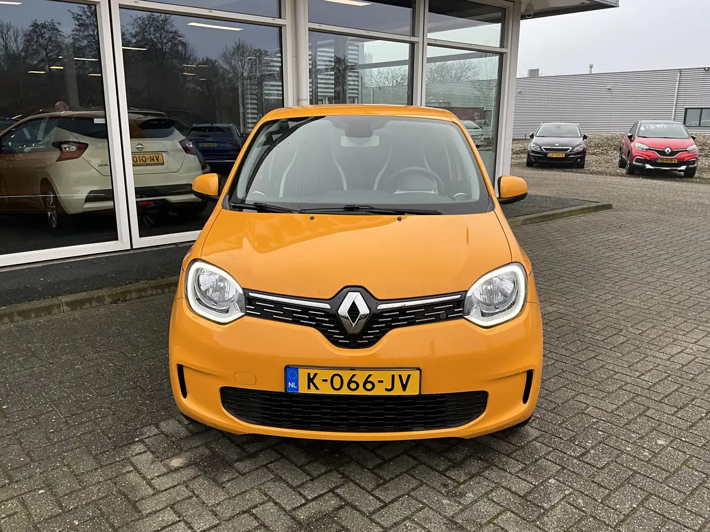 Renault Twingo 1.0 SCe Intens Gelb - 2