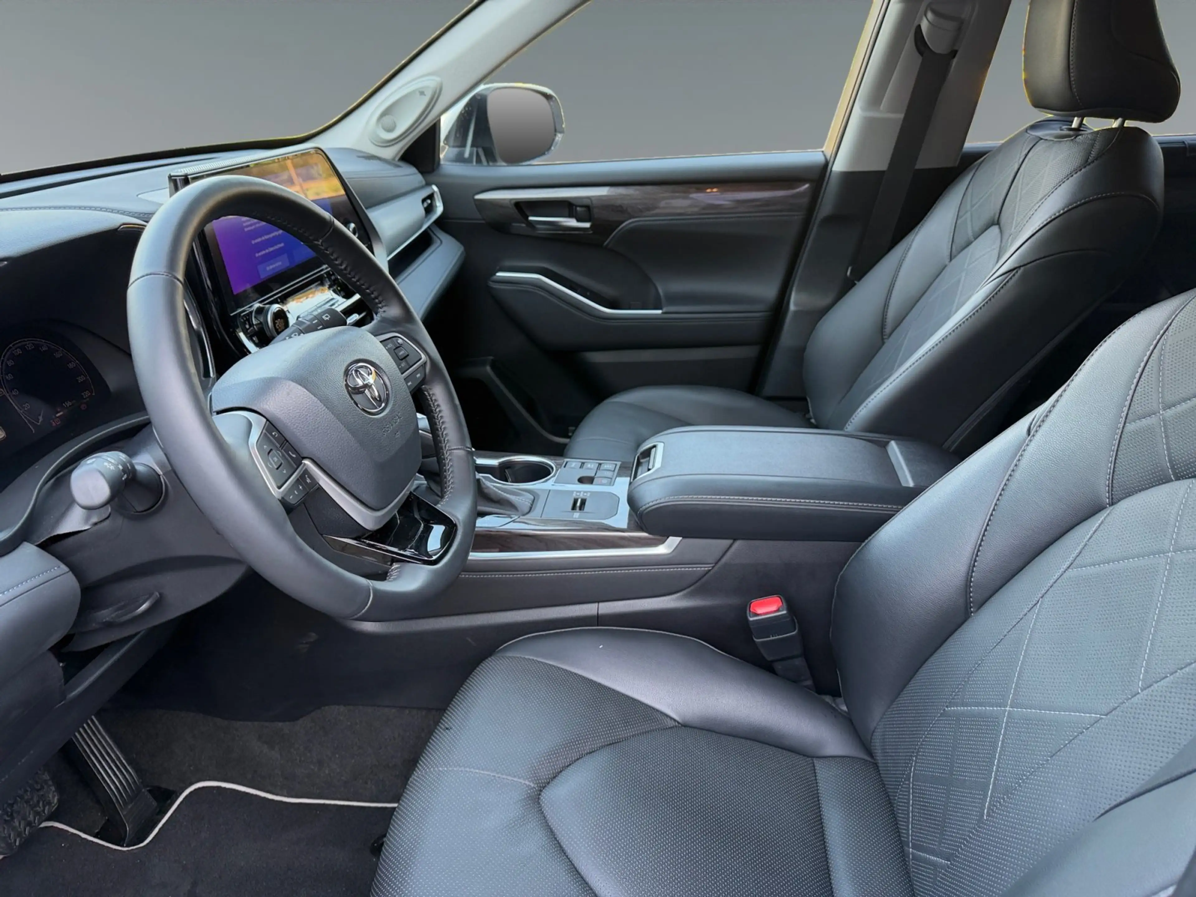 Toyota Highlander 2.5 Hybrid *HUD*NAVI*JBL*CARPLAY* — photo 10