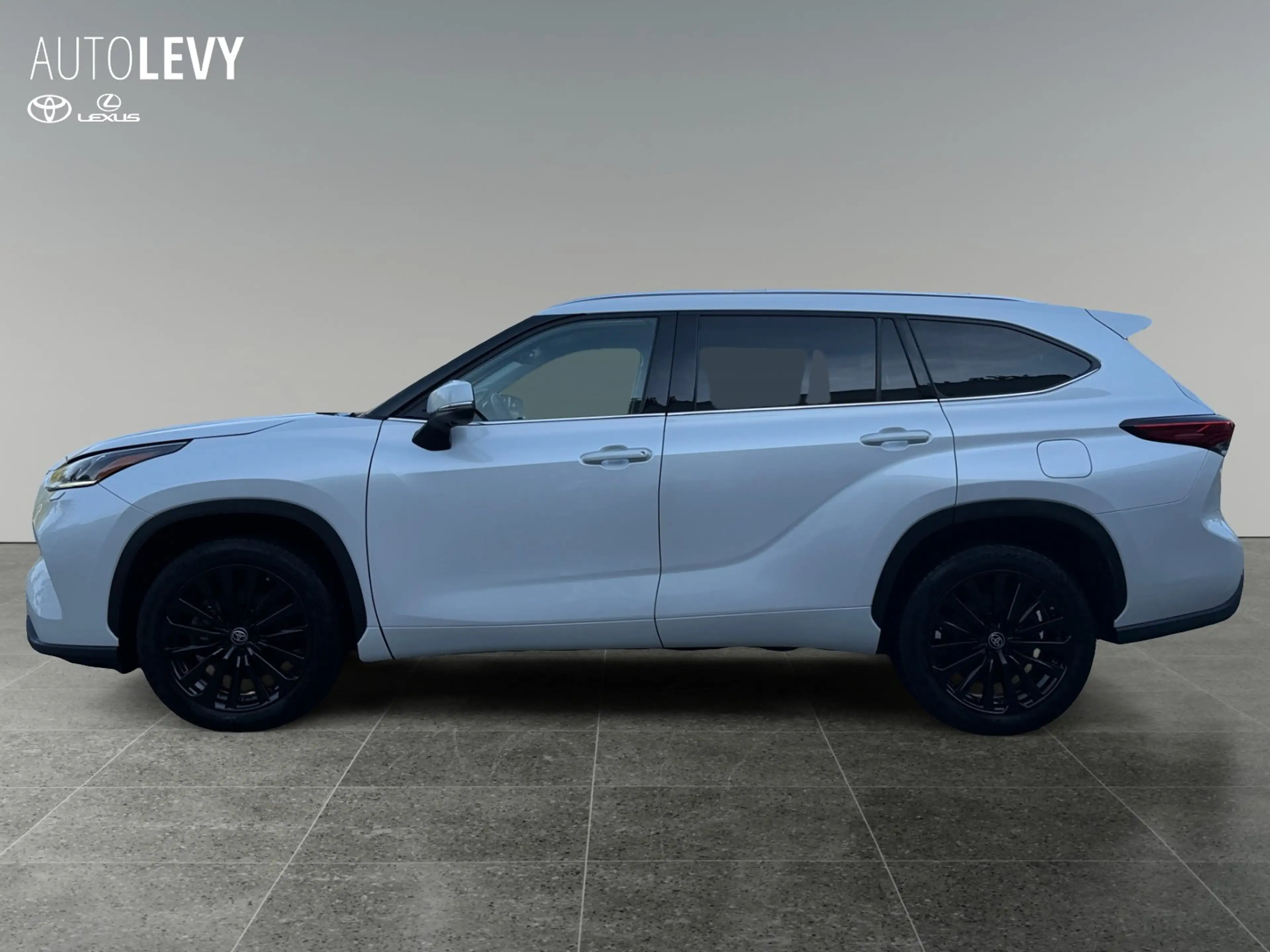 Toyota Highlander 2.5 Hybrid *HUD*NAVI*JBL*CARPLAY* — photo 3