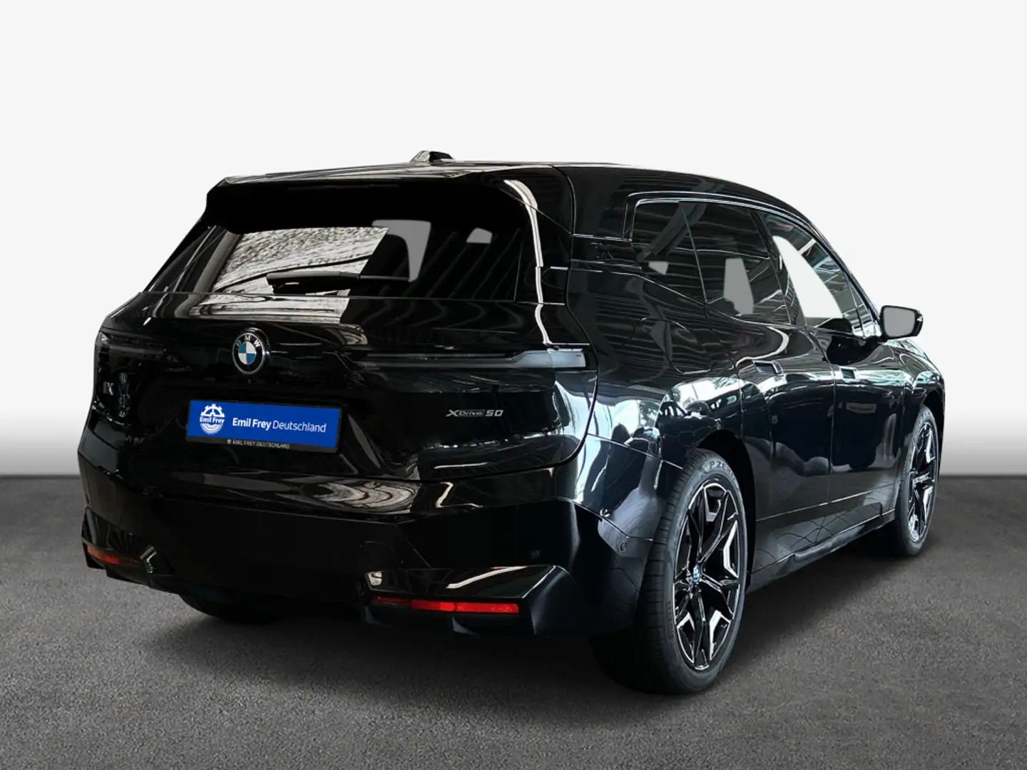BMW iX xDrive50 Schwarz - 2