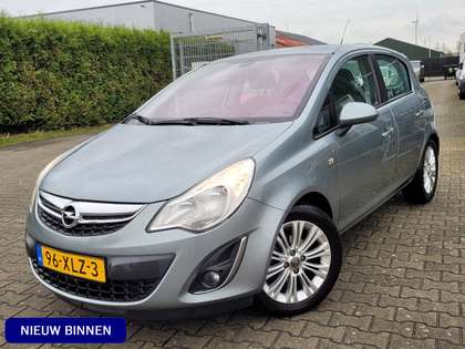 Opel Corsa 1.4-16V Cosmo CRUISE PDC