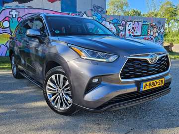 2.5 AWD Hybrid Premium 7 persoons