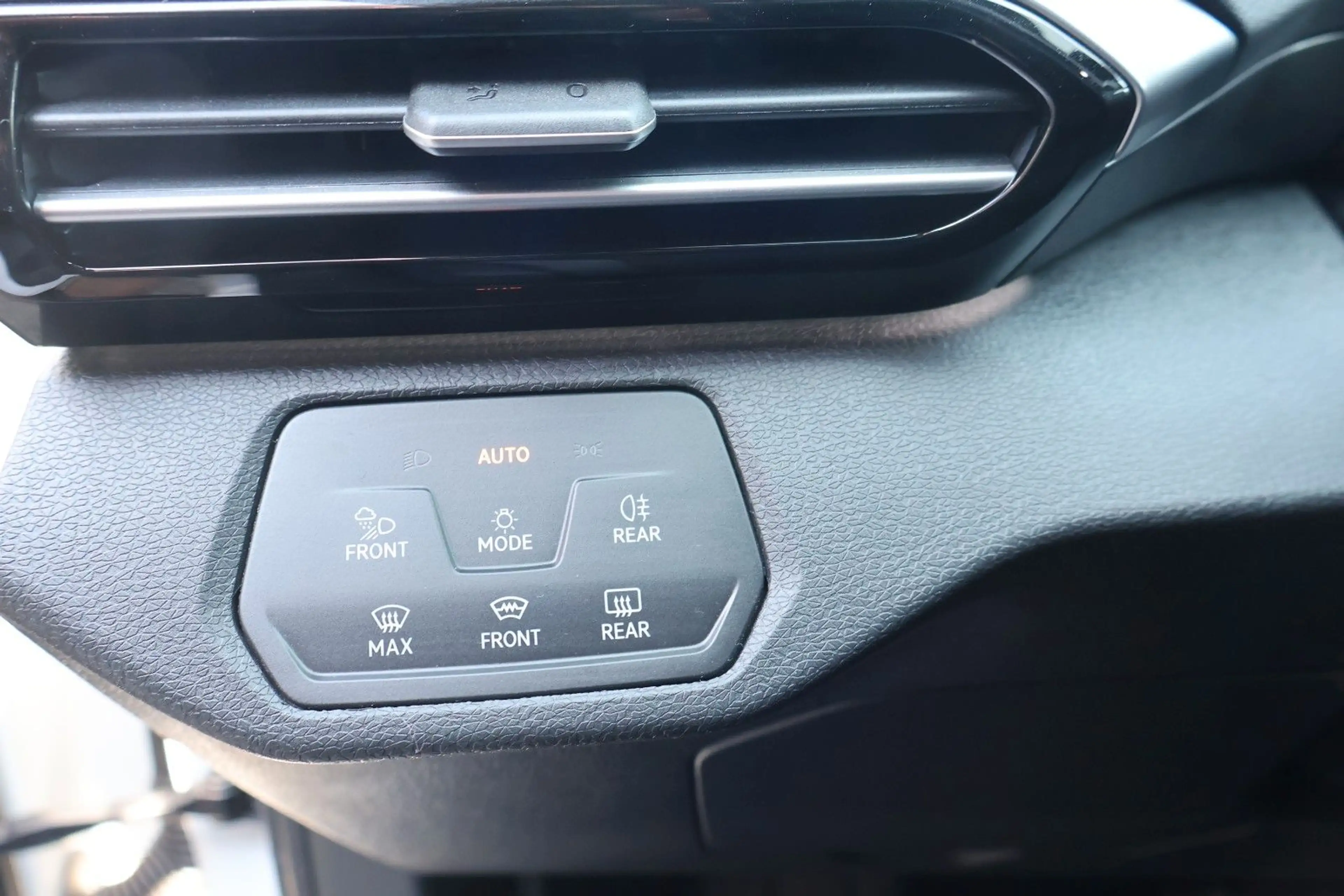 Volkswagen ID.4 Pure Performance 125 kW Kamera/Allwetter. — photo 18
