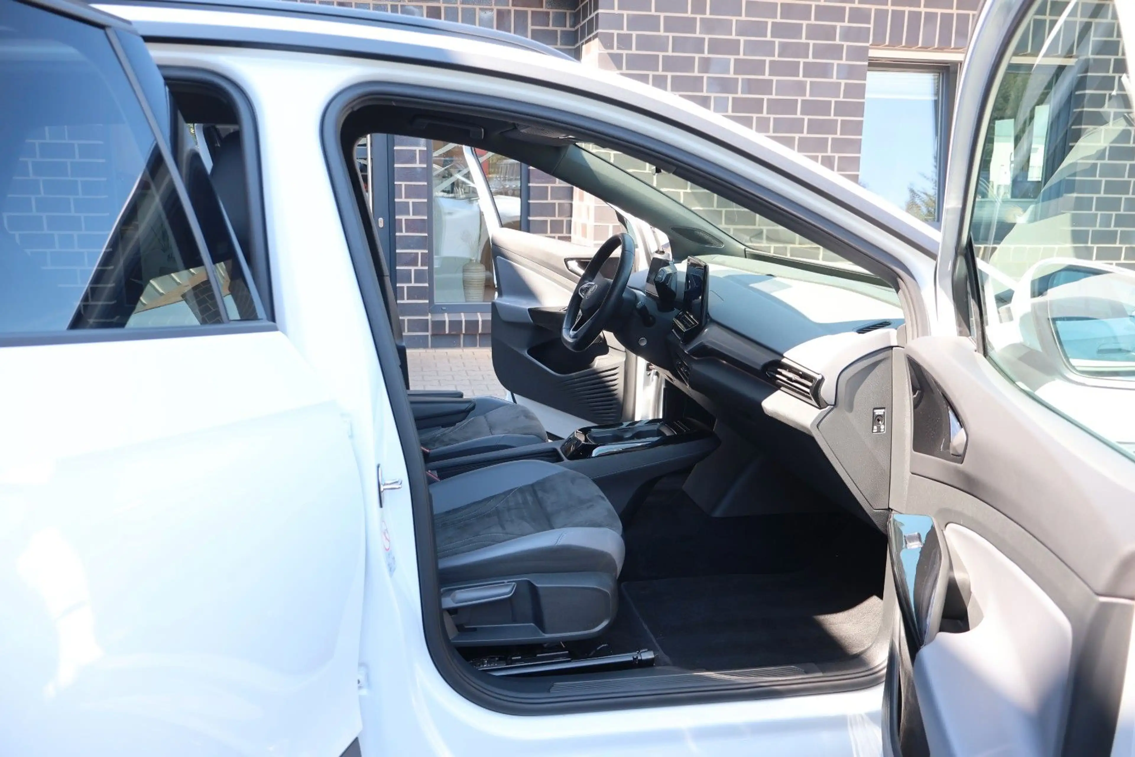 Volkswagen ID.4 Pure Performance 125 kW Kamera/Allwetter. — photo 16