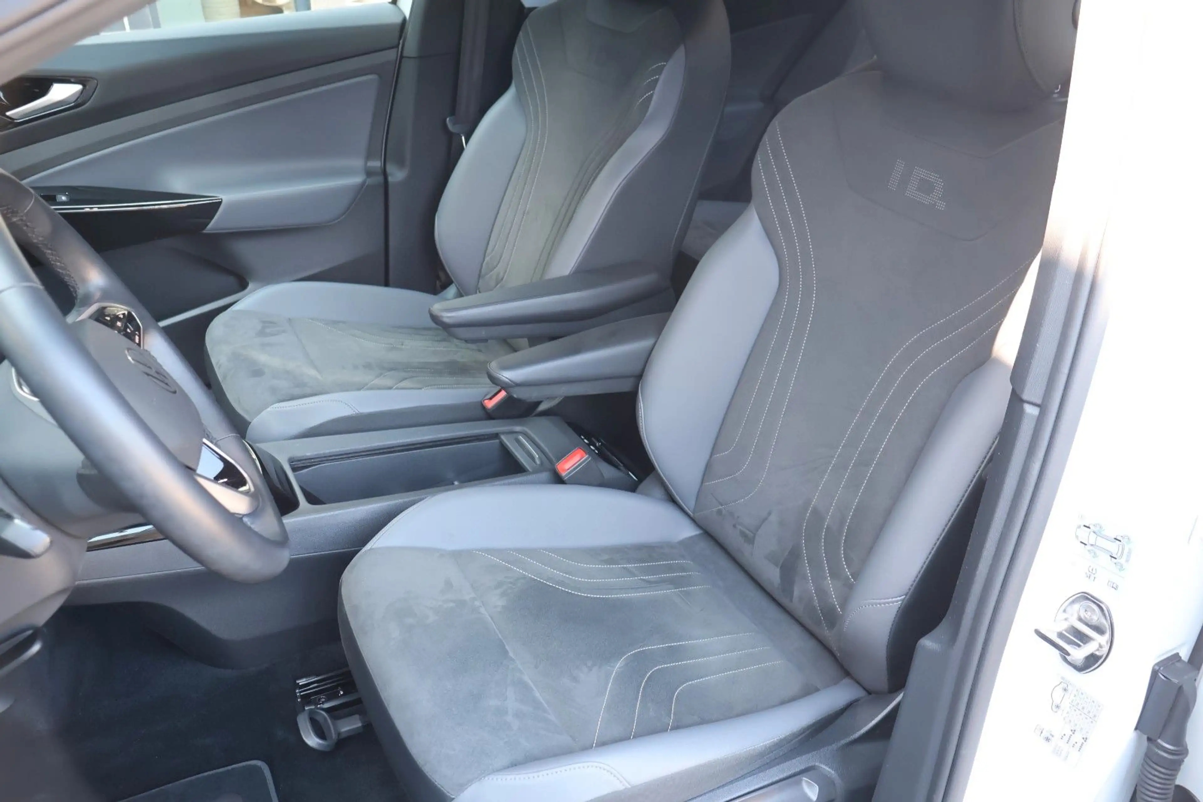 Volkswagen ID.4 Pure Performance 125 kW Kamera/Allwetter. — photo 38