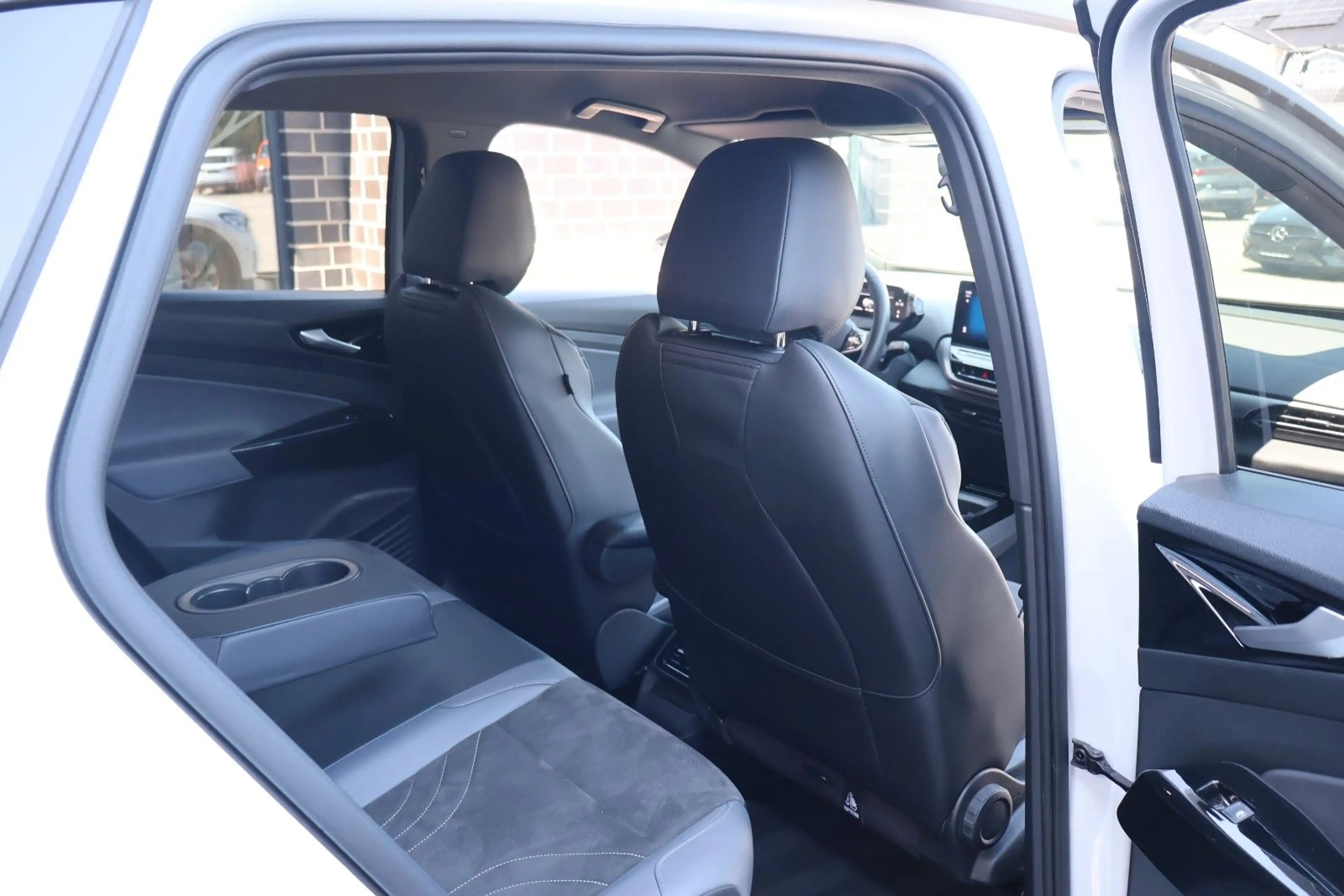 Volkswagen ID.4 Pure Performance 125 kW Kamera/Allwetter. — photo 11
