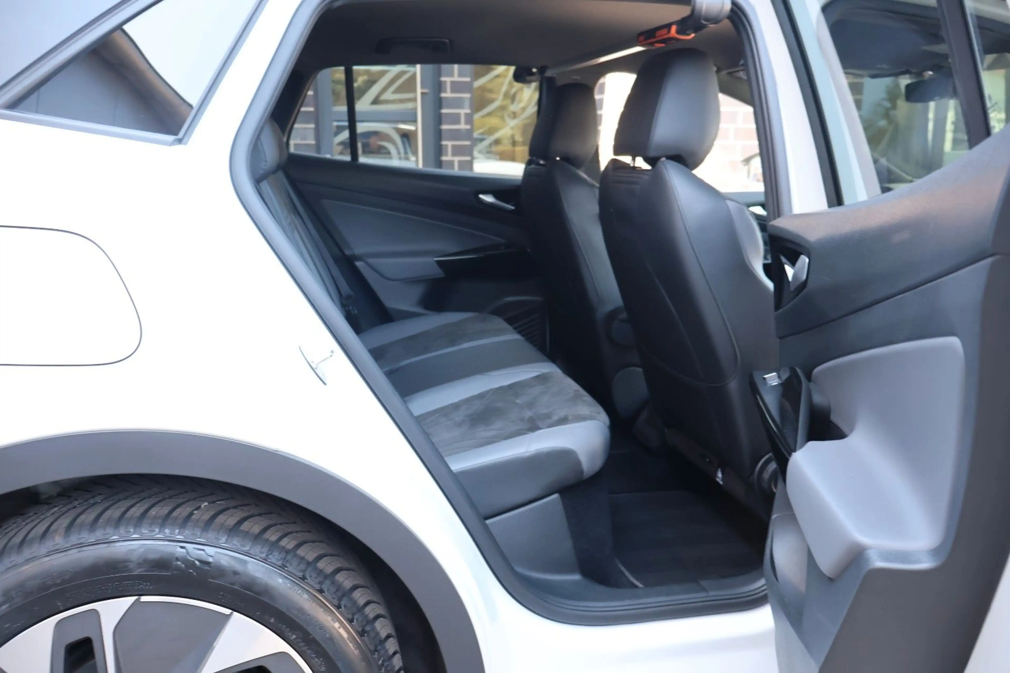 Volkswagen ID.4 Pure Performance 125 kW Kamera/Allwetter. — photo 9
