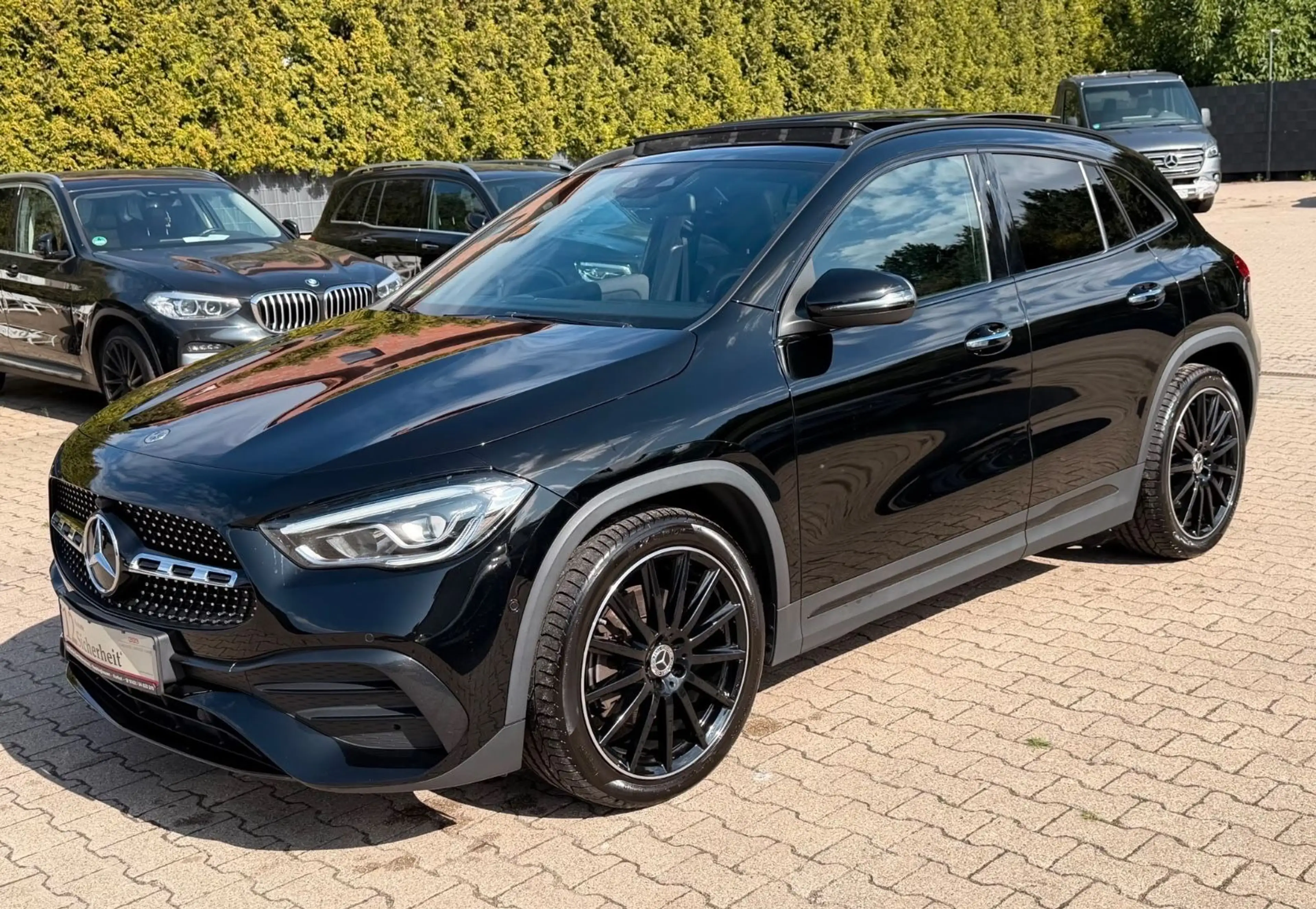 Mercedes-Benz GLA 220 GLA220d 4Matic AMG LINE-8G-DCT-PANODACH-R.CAMERA — photo 6