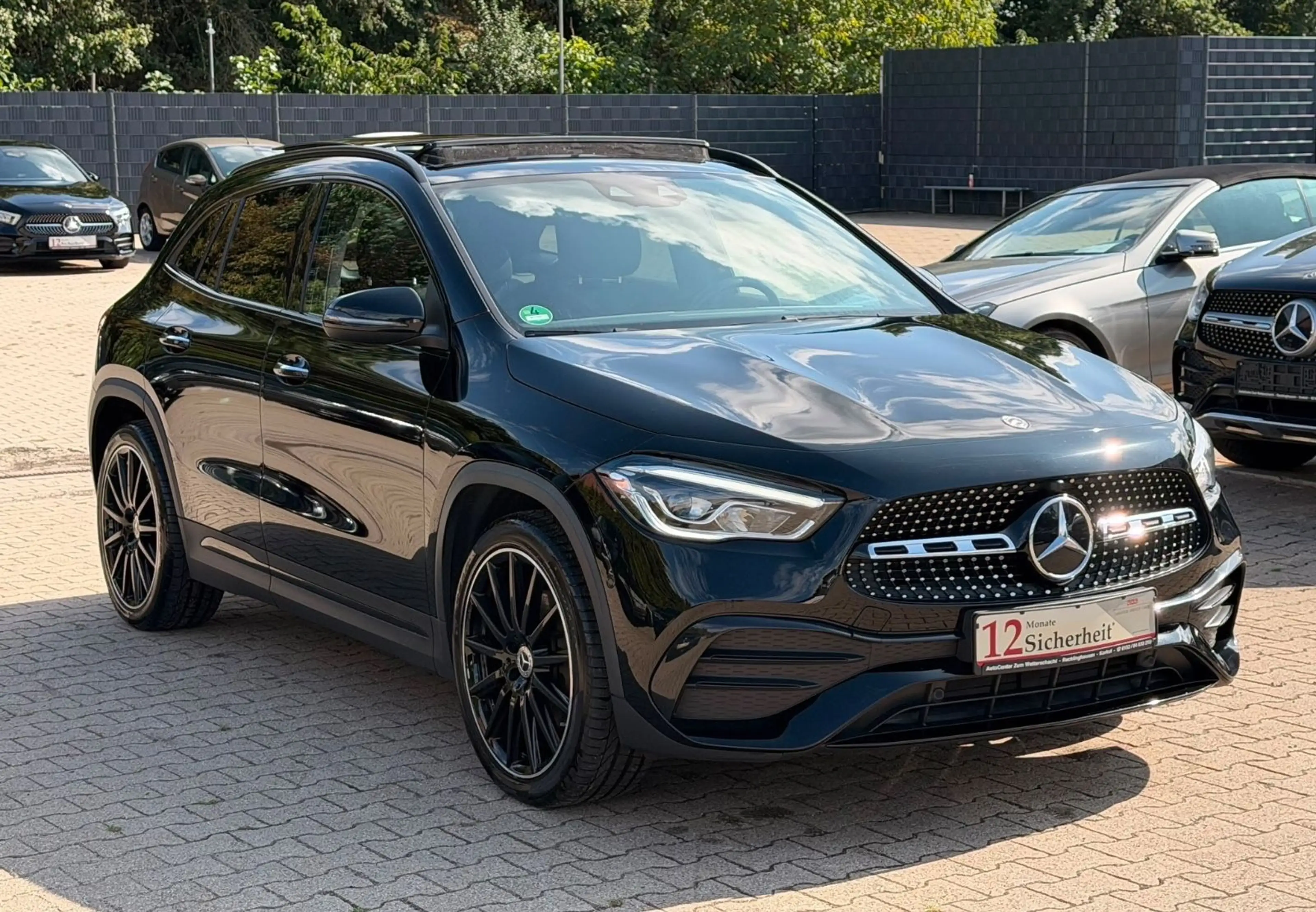 Mercedes-Benz GLA 220 GLA220d 4Matic AMG LINE-8G-DCT-PANODACH-R.CAMERA — photo 2