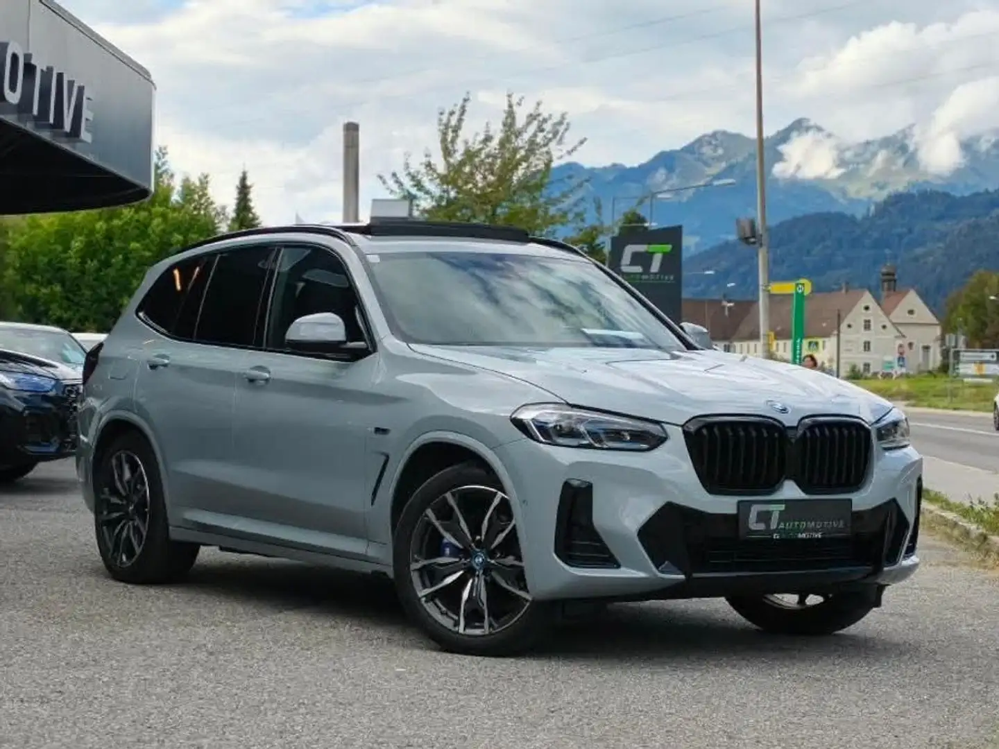 BMW X3 xDrive30e PHEV M-Sportpaket Aut. Grau - 1