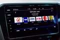 Volkswagen Passat 2.0TDi **R-LINE** NEW (!) VIRTUAL COCKPIT Argent - thumbnail 4