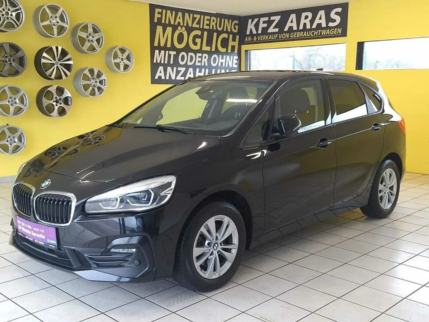 BMW 218 d Sport Line Aut. *1.Besitz*RFK*Sportsitze Zwart - 1