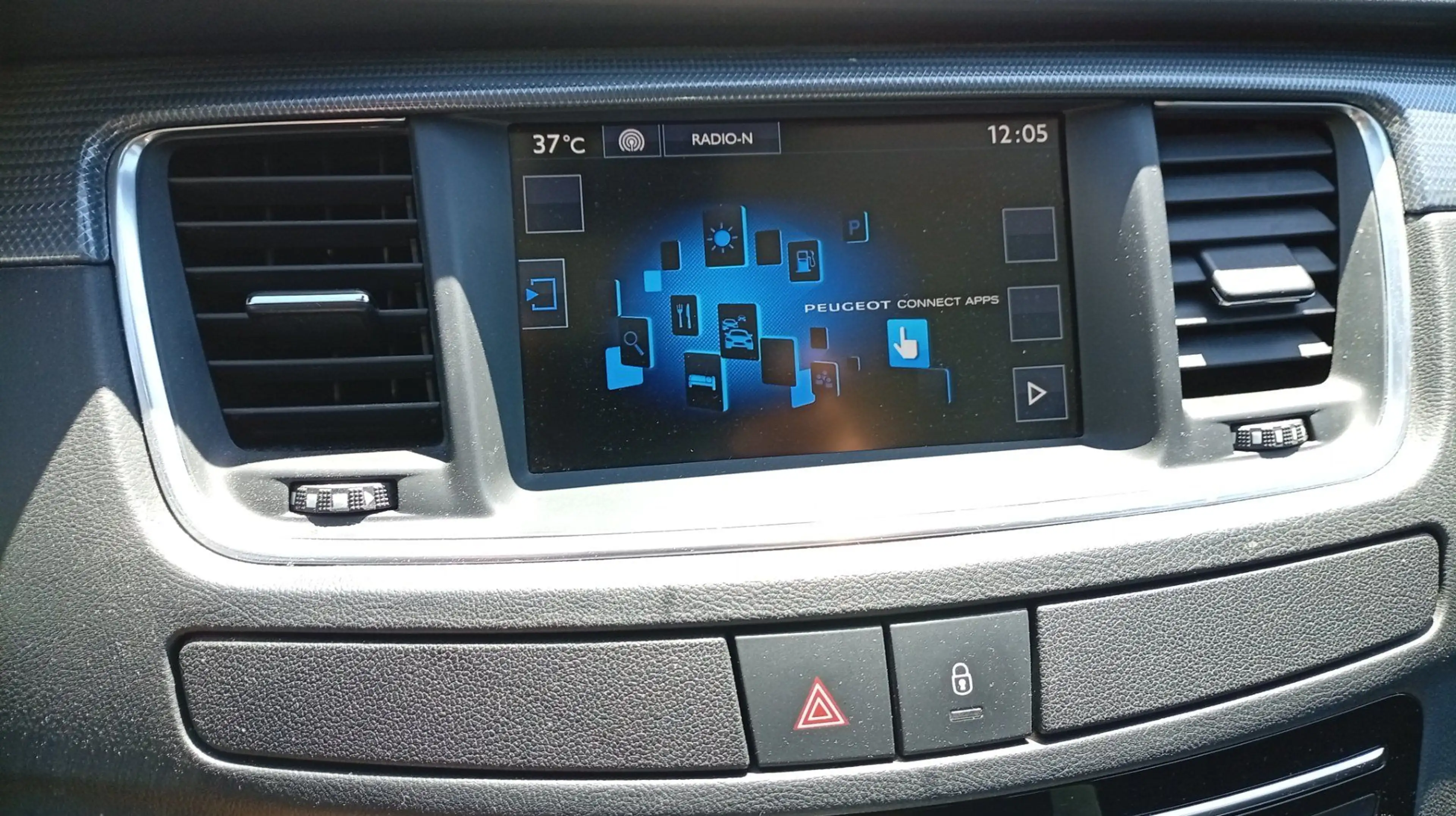 Peugeot 508 1,6HDI - Automat — photo 10