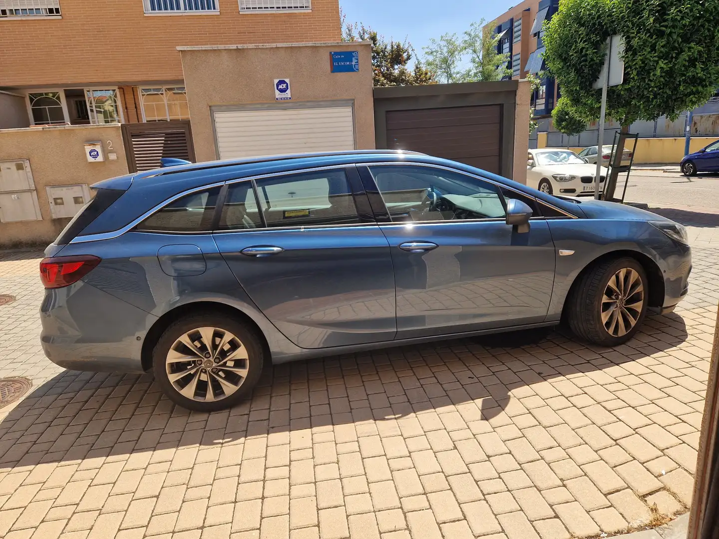 Opel Astra Astra ST 1.6CDTi S/S Excellence 136 Excellence Azul - 2