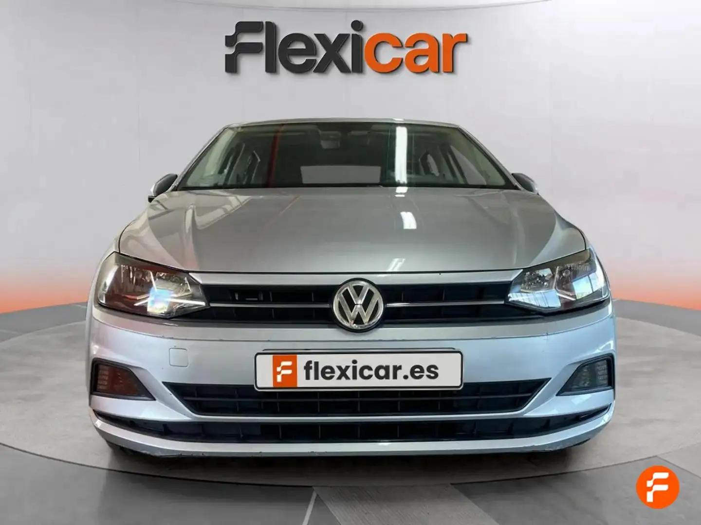 Volkswagen Polo 1.0 TSI Advance 70kW Gris - 2