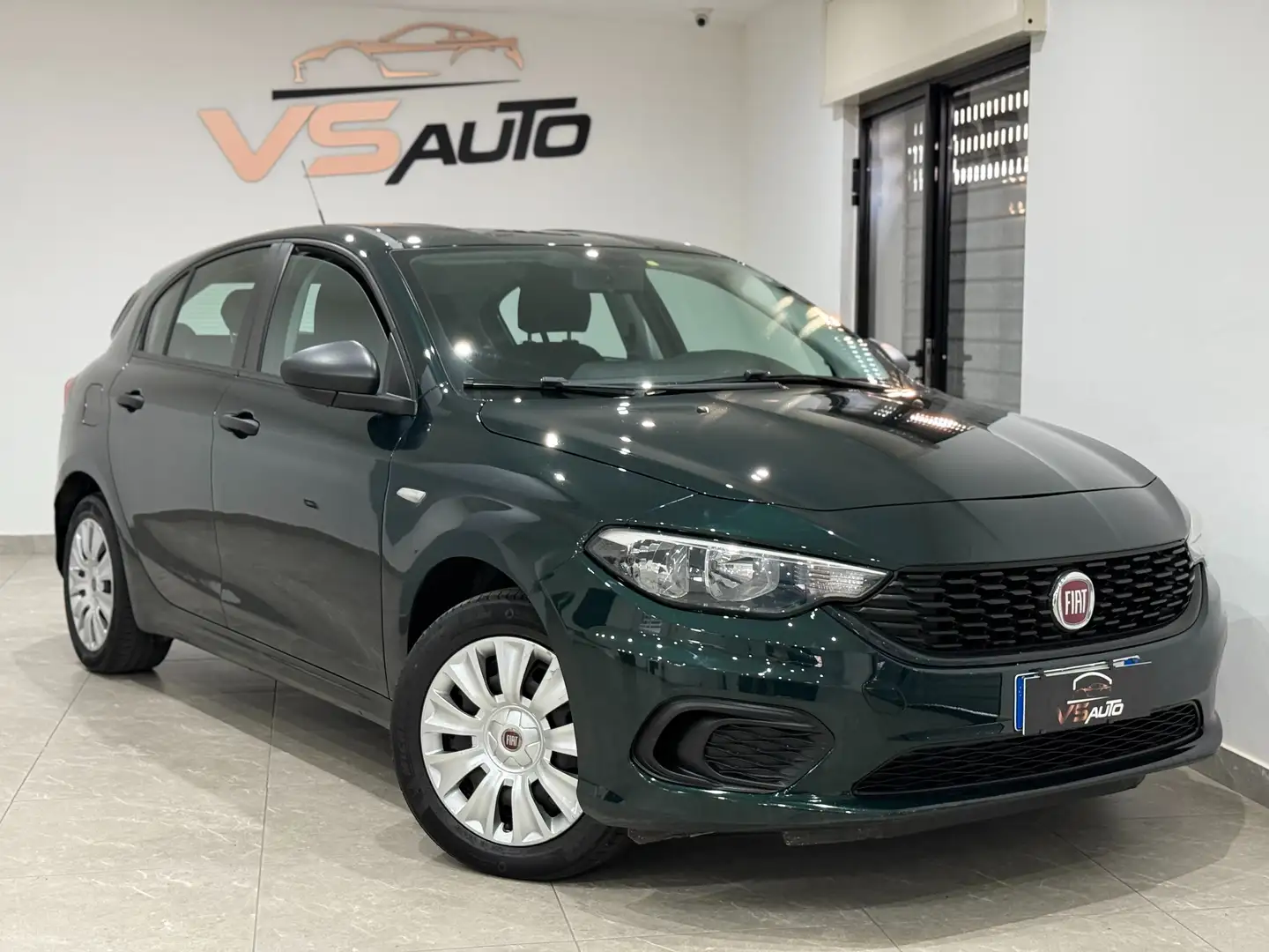 Fiat Tipo 5p 1.3 mjt Business s Zelená - 1