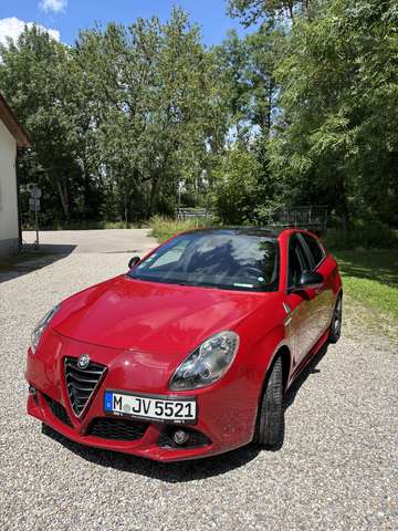 Imagine Alfa Romeo Giulietta 1.8 TBi 16V TCT Quadrifoglio Verde