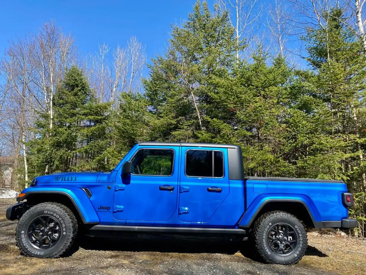 Jeep Gladiator снимка Jeep Gladiator