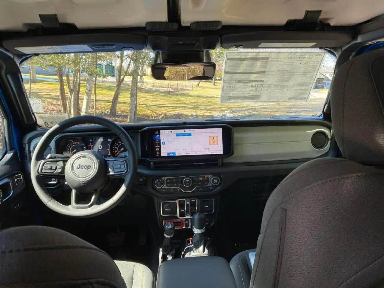 Jeep Gladiator снимка Jeep Gladiator