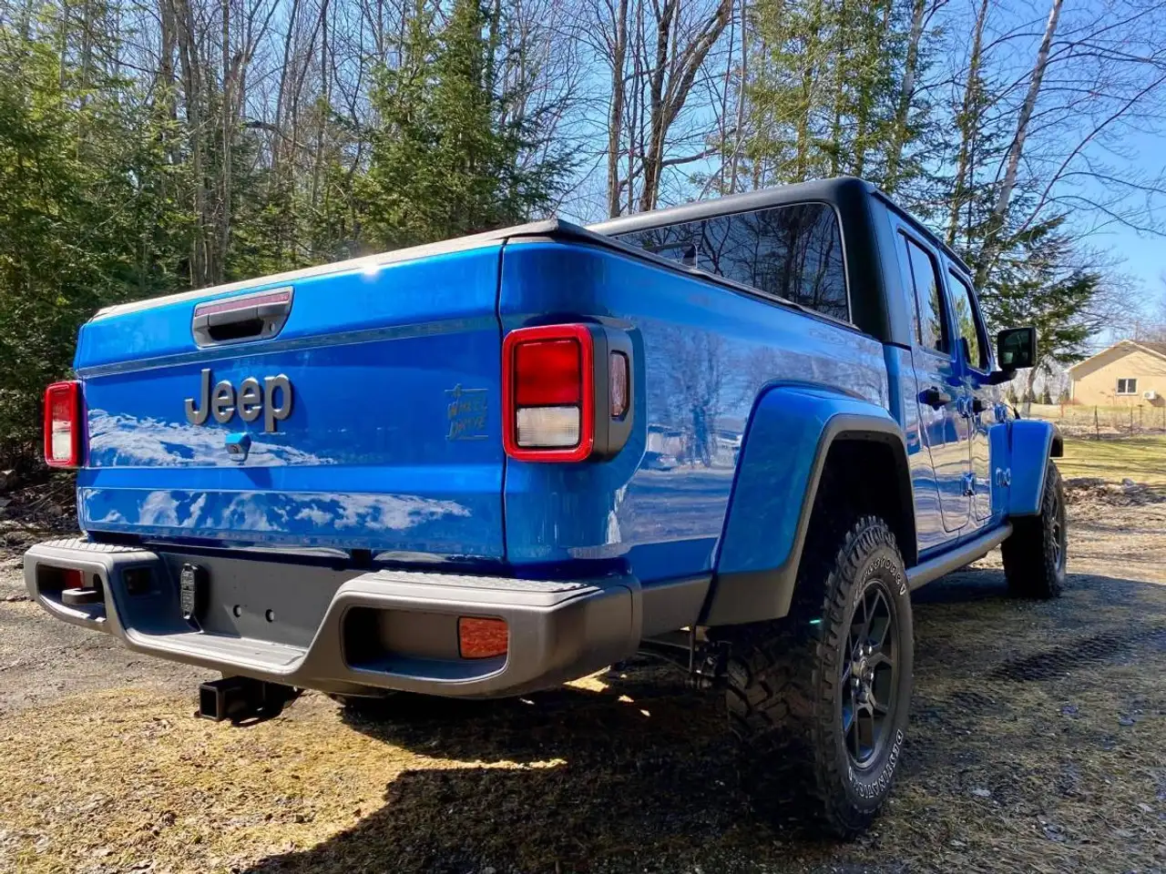 Jeep Gladiator снимка Jeep Gladiator