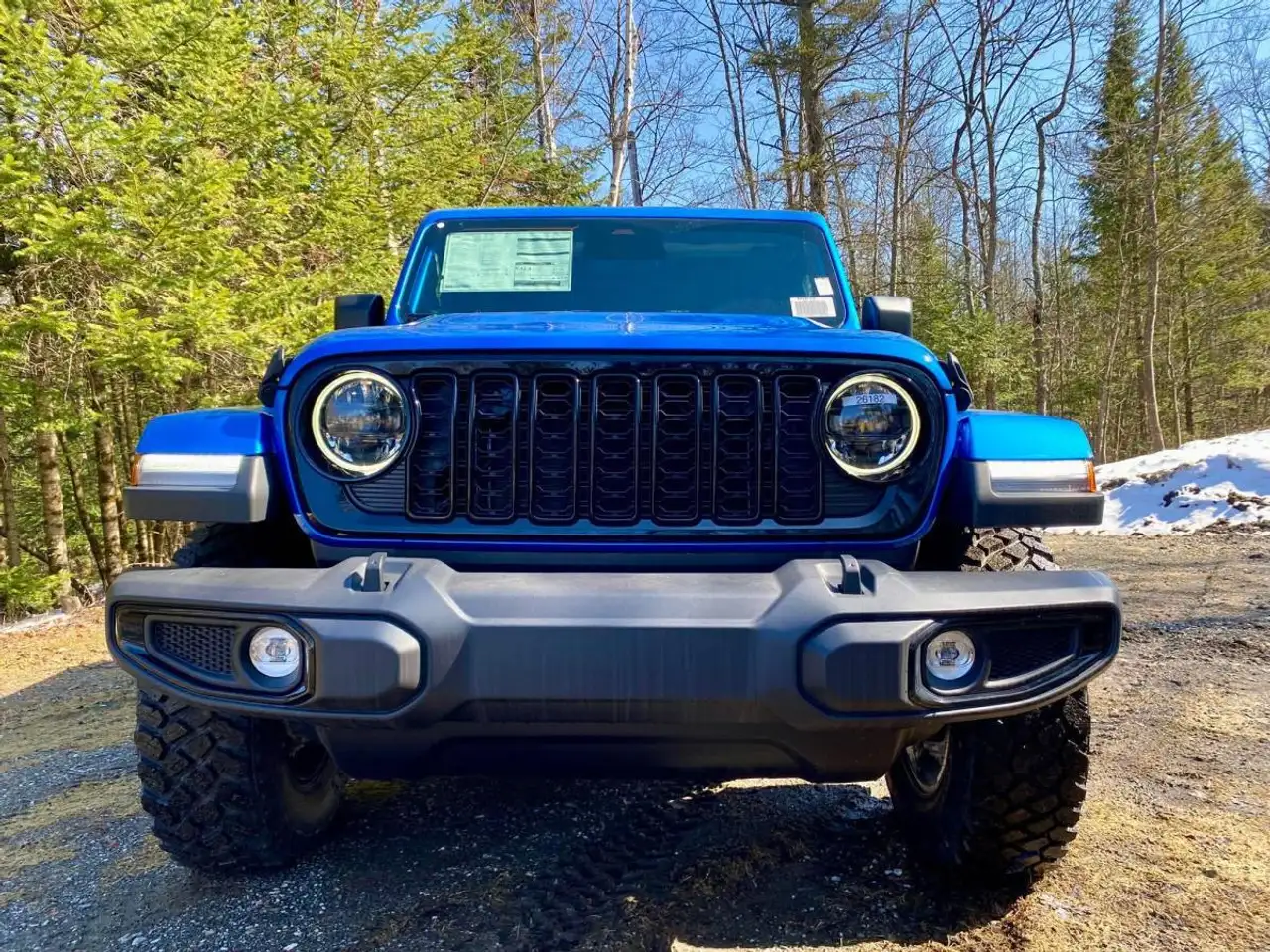 Jeep Gladiator снимка Jeep Gladiator