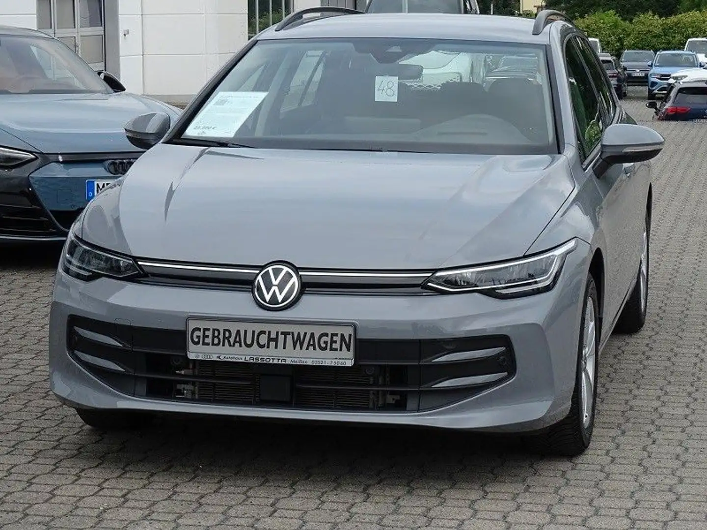 Volkswagen Golf Variant 1.5 TSI Life / AHZV - # Facelift Grau - 2
